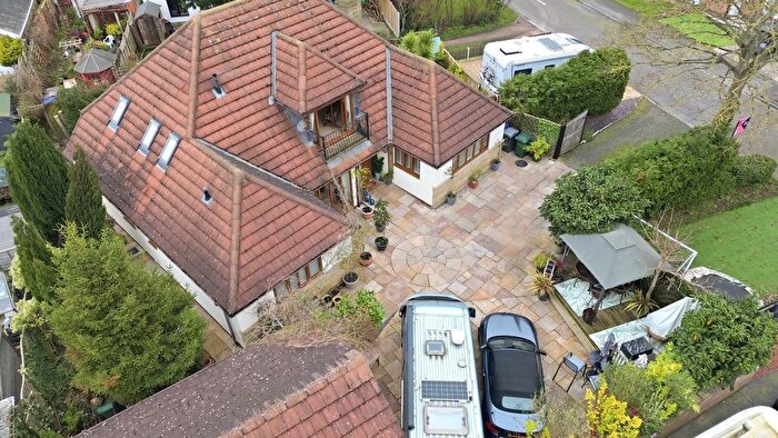 4 Bedroom Detached House For Sale In Gibson Close, Hambleton, North Yorkshire, YO8