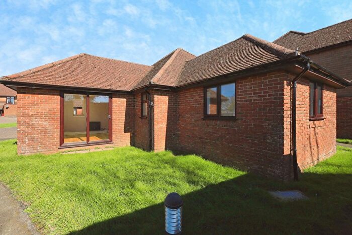 2 Bedroom Bungalow For Sale In Stonegate Way, Heathfield, East Sussex, TN21