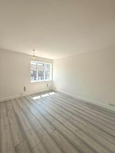 3 Bedroom Semi-Detached House To Rent In Lodge Close, Cowley, UB8
