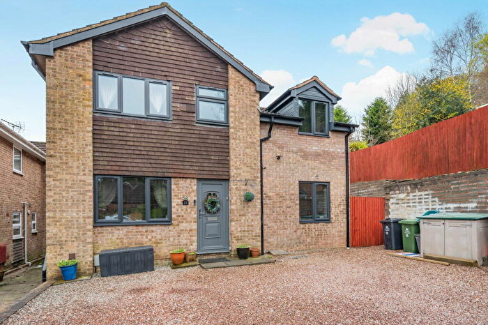 4 Bedroom Detached House For Sale In Walwyn Close, Mitcheldean, GL17