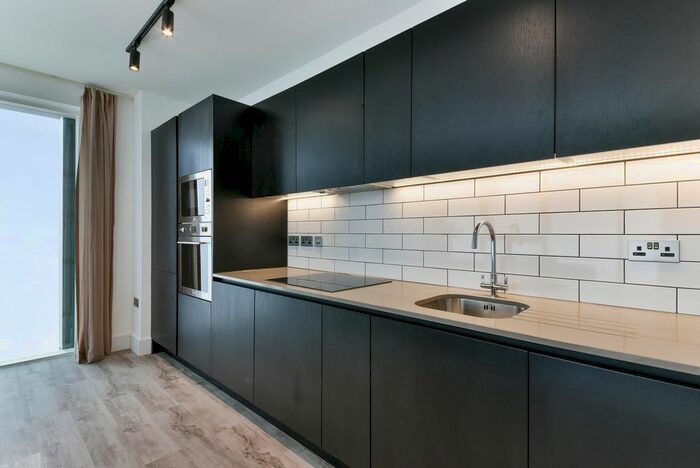 2 Bedroom Flat To Rent In Icon Tower, Acton, London, W3