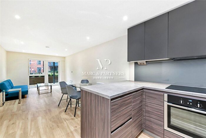 2 Bedroom Flat To Rent In Capri House, Beaufort Square, London, NW9