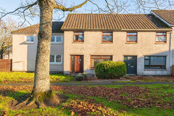 3 Bedroom Terraced House For Sale In Mansefield, East Calder, EH53