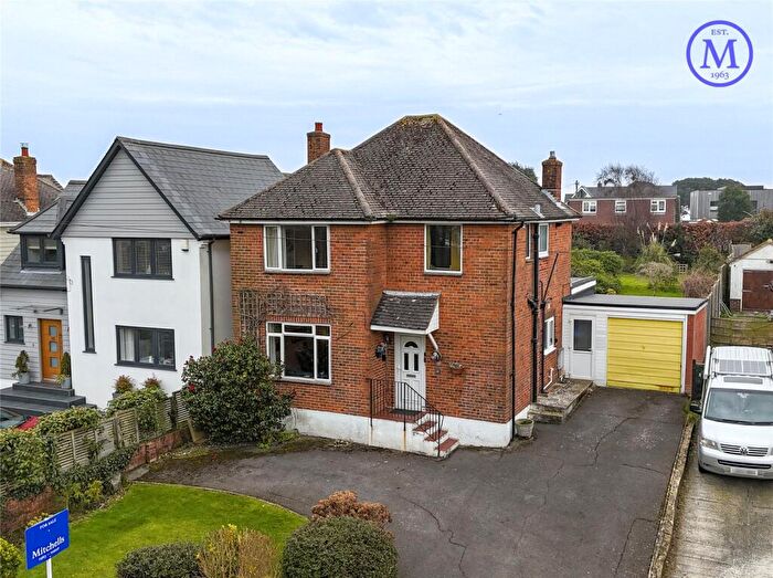3 Bedroom Detached House For Sale In Bure Lane, Friars Cliff, Christchurch, Dorset, BH23