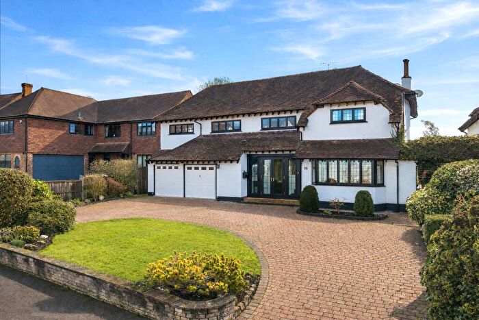 6 Bedroom Detached House For Sale In Spareleaze Hill, Loughton, Essex, IG10