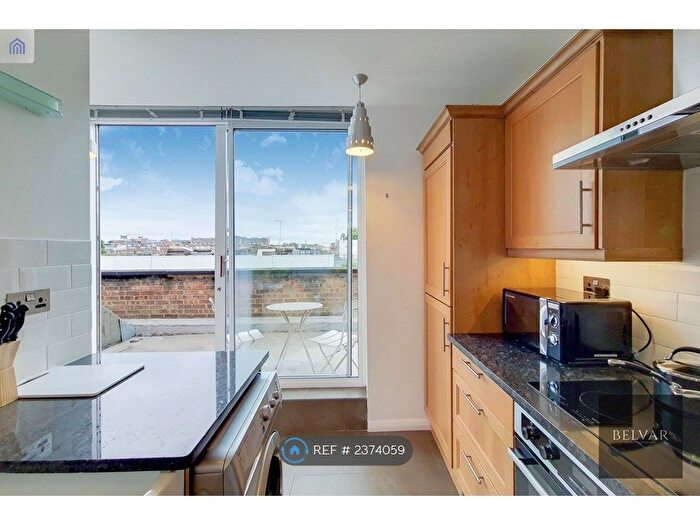 Studio To Rent In Courtleigh, London, W8