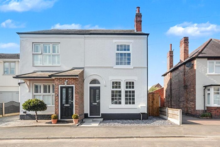 3 Bedroom Semi-Detached House For Sale In Richmond Avenue, Breaston, DE72
