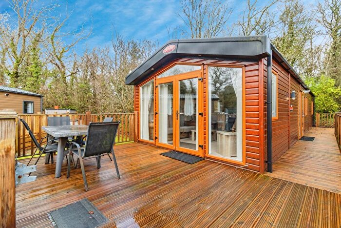 2 Bedroom Property For Sale In Chudleigh, Newton Abbot, Devon, TQ13