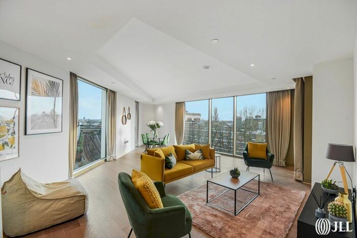 2 Bedroom Flat To Rent In Warwick Lane, London, W14