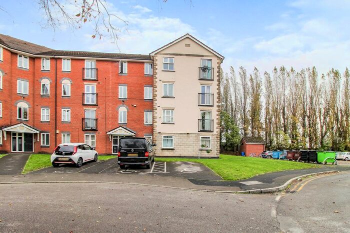 2 Bedroom Flat To Rent In Flat, St David's Court, Sherborne Street, Manchester, M8