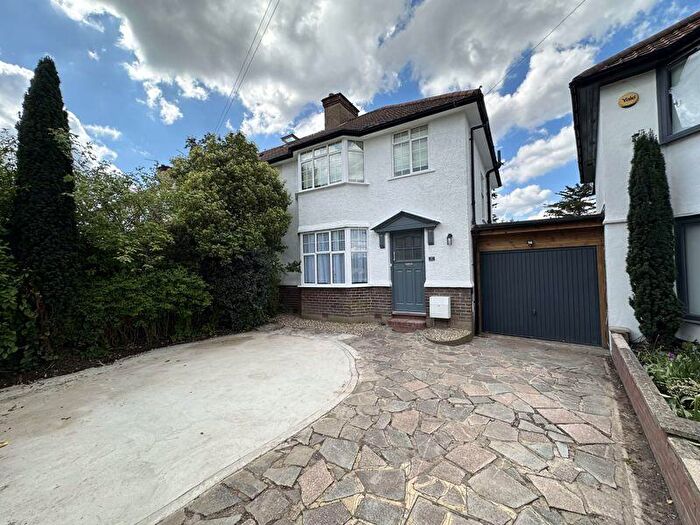 3 Bedroom Semi-Detached House To Rent In Oakwood Drive, Edgware, HA8