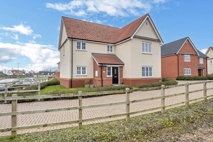5 Bedroom Detached House For Sale In Regency Close, Bacton, IP14