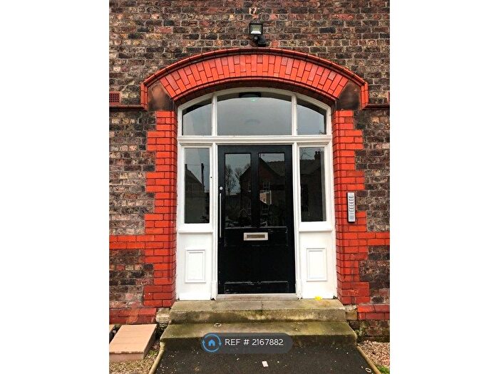 3 Bedroom Flat To Rent In New Hall, Liverpool, L10