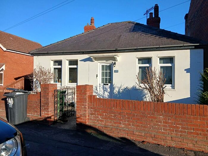 3 Bedroom Detached Bungalow For Sale In Cheney Manor Road, Swindon, SN2