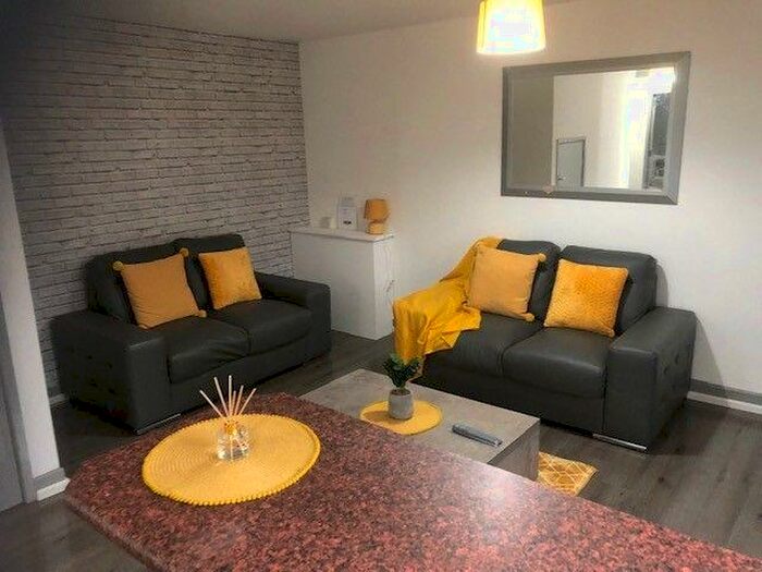 3 Bedroom Terraced House To Rent In Eldon Street, Preston, Lancashire, PR1