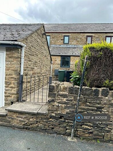 3 Bedroom Terraced House To Rent In Parkinson Road, Bradford, BD13