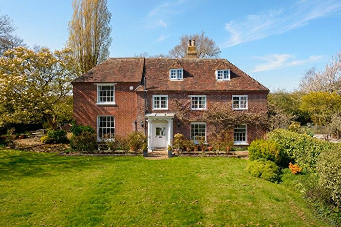 6 Bedroom Detached House For Sale In Ashford Road, Hamstreet, TN26