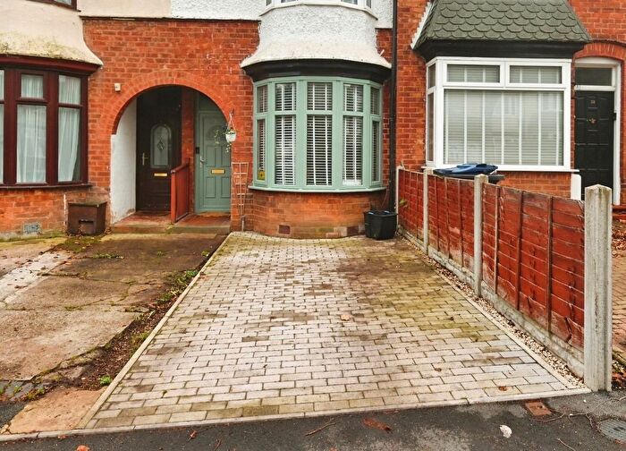3 Bedroom Terraced House For Sale In Ilsley Road, Birmingham, B23