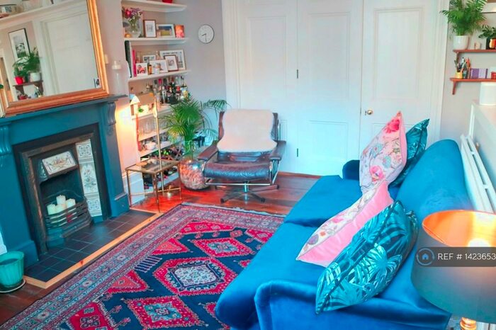 2 Bedroom Flat To Rent In Farleigh Road, London, N16