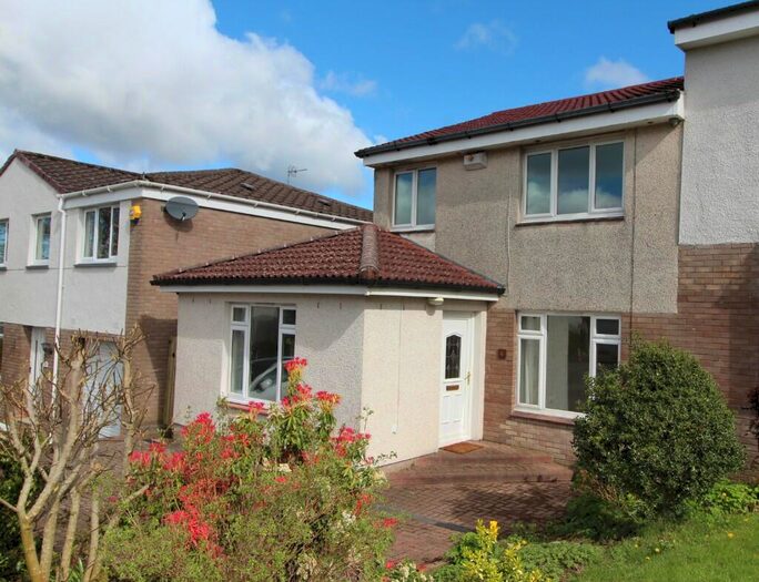 4 Bedroom Semi-Detached House To Rent In Glenwood Road, Glasgow, G66