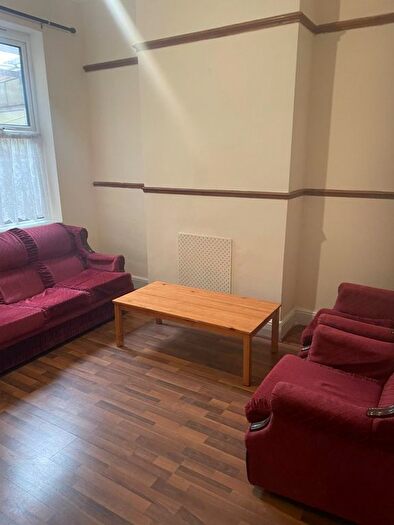 3 Bedroom Terraced House To Rent In Handsworth, B21