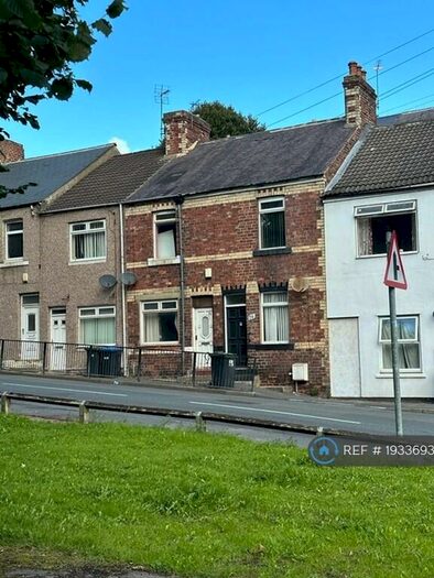 2 Bedroom Terraced House To Rent In High Street, Ferryhill, DL17