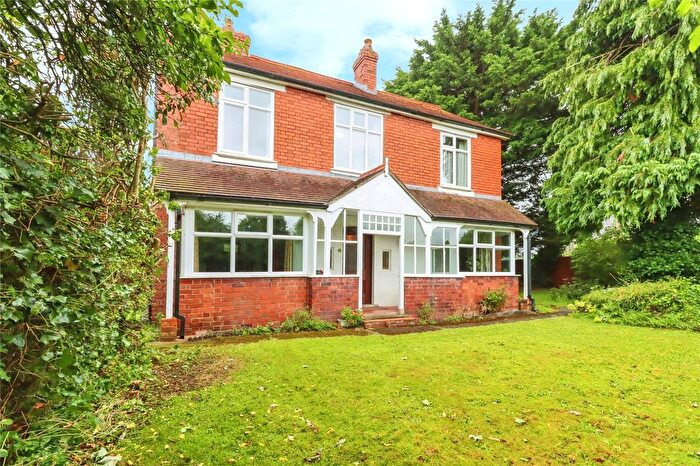 3 Bedroom Detached House For Sale In Old Chirk Road, Gobowen, Oswestry, Shropshire, SY11