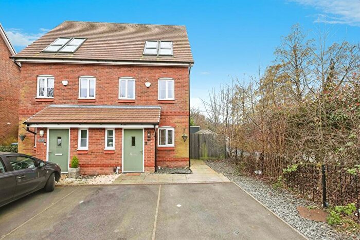 3 Bedroom Semi Detached House For Sale In Denby Way, Cradley Heath, B64