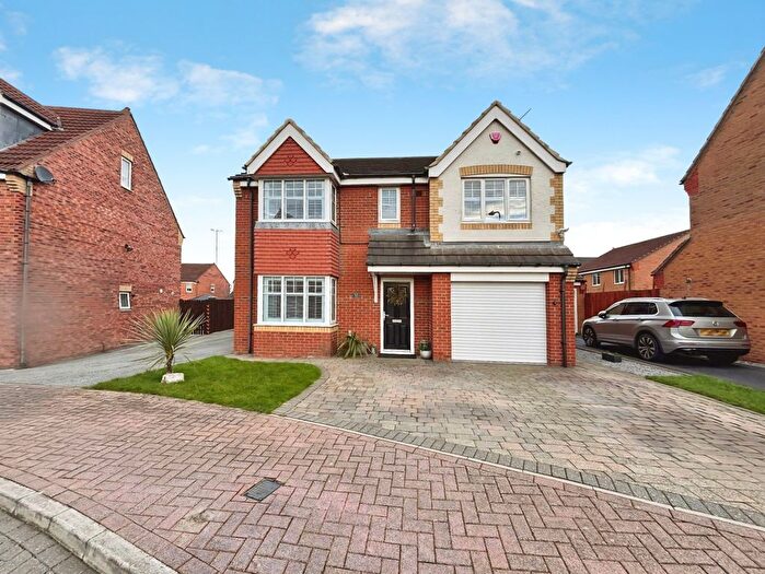 4 Bedroom Detached House For Sale In Strathmore Gardens, South Shields, NE34