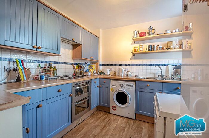 2 Bedroom Flat To Rent In Birchington Road, Crouch End, London, N8