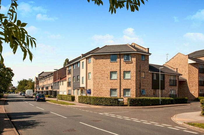 1 Bedroom Property To Rent In Woodhead Drive, Cambridge, CB4