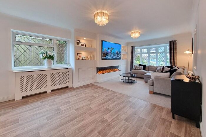 5 Bedroom Detached House For Sale In Widley, Hampshire, PO7