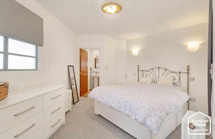 2 Bedroom Flat For Sale In Flat The Foister Building, Charles Street, Leicester, Leicestershire, LE1