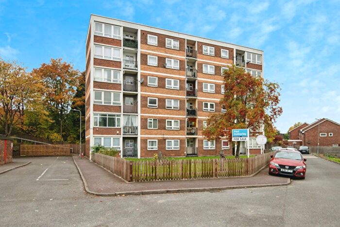 2 Bedroom Flat For Sale In Sedgley Road East, Tipton, DY4