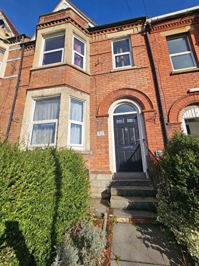 3 Bedroom Terraced House To Rent In Goldcroft, Yeovil, BA21