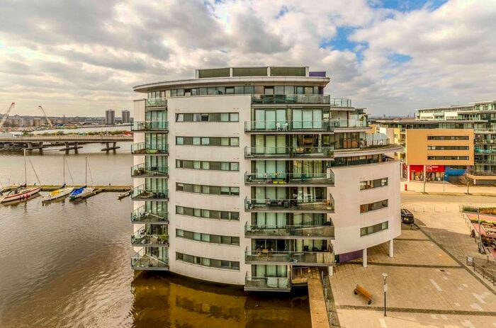 2 Bedroom Flat To Rent In The Mast, Gallions Reach, London, E16