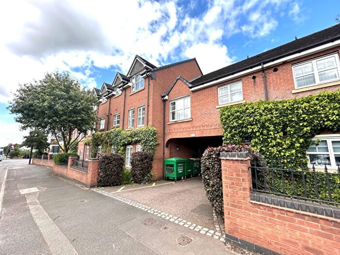 2 Bedroom Flat To Rent In Lichfield Road, Walsall Wood, Walsall, West Midlands, WS9
