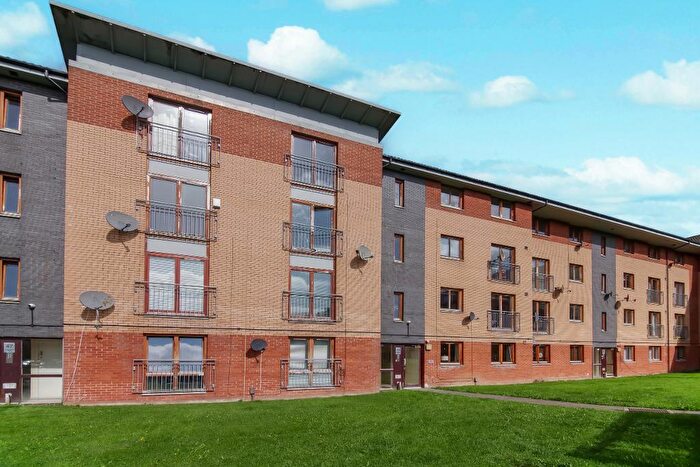 2 Bedroom Flat For Sale In Dalmarnock Drive, Dalmarnock, G40