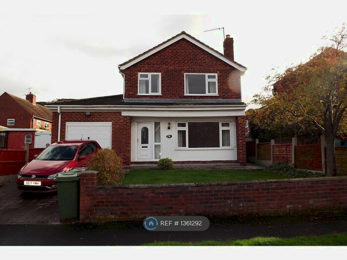 3 Bedroom Detached House To Rent In Parkfield Drive, Helsby, Frodsham, WA6