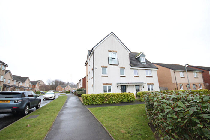 4 Bedroom Town House To Rent In Gisborne Drive, Airdrie, ML6