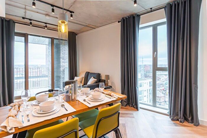 2 Bedroom Apartment To Rent In Bendix, , Street, Manchester, Greater Manchester, M4