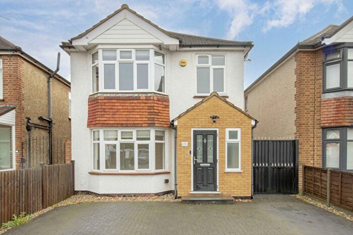 4 Bedroom Property To Rent In Ashford Crescent, Ashford, TW15