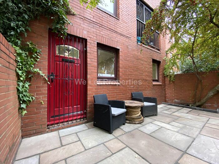 1 Bedroom Flat To Rent In Len Cox Walk, Northern Quarter, M4