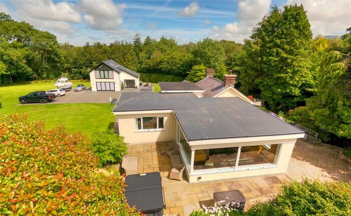 5 Bedroom Detached House For Sale In Felin Hen Road, Bangor, Gwynedd, LL57