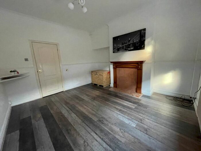 2 Bedroom Property To Rent In Pindar Oaks Cottages, Kendray, Barnsley, S70