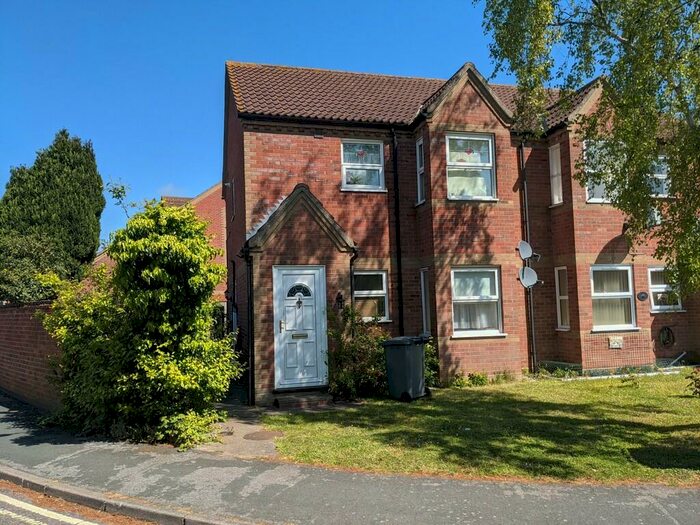 1 Bedroom Flat To Rent In Old Foundry Place, Leiston, IP16