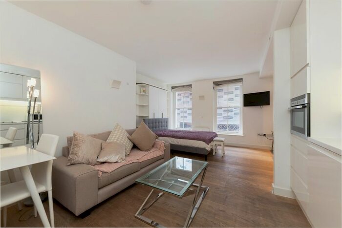 Studio To Rent In South Molton Street, Mayfair, London, W1K