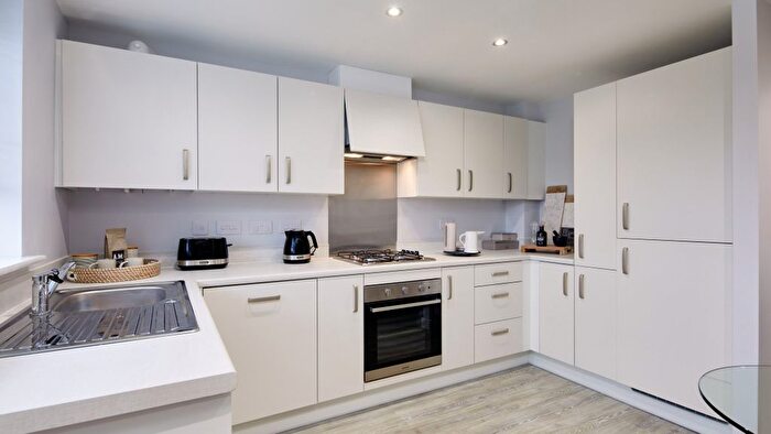 2 Bedroom Semi Detached House For Sale In Scarborough, Scarborough, YO11