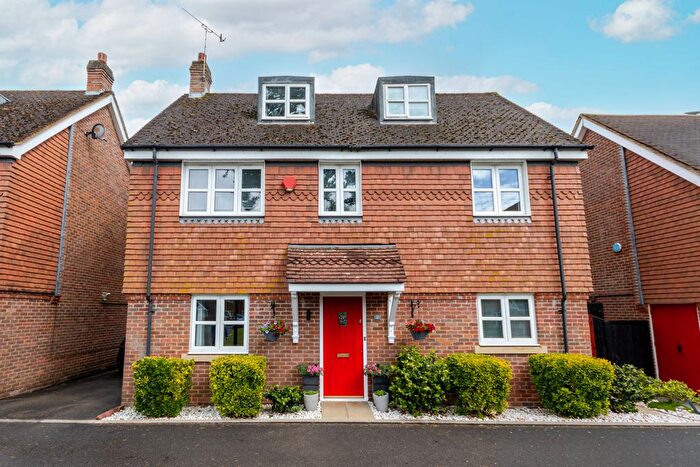 5 Bedroom Detached House For Sale In Barley Brow, Watford, WD25