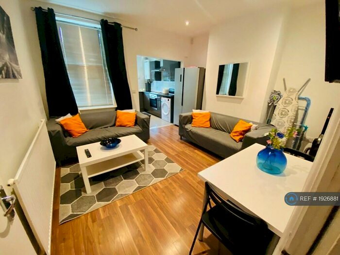 5 Bedroom Terraced House To Rent In Charlotte Road, Sheffield, S1